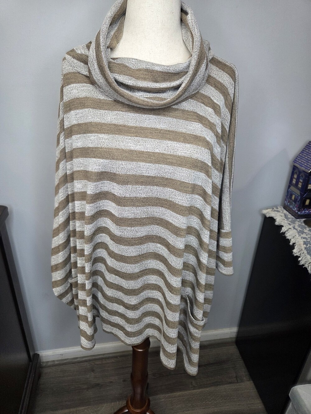 Umgee Cowl Neck Poncho Bohemian Style Sweater, Size S